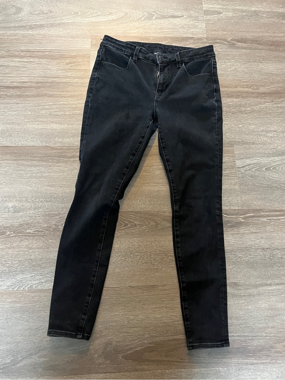 American Eagle Outfitters Black dream stretch high rise jegging size 8